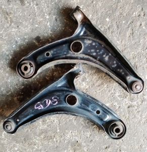 Suzuki DA17 Lower Arm for Sale
