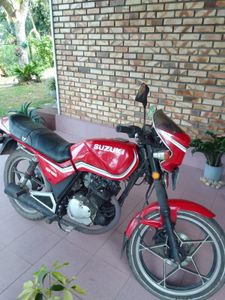 Suzuki GS 125 Sale in Mandawala 1998 for Sale Suzuki GS 125 Sale in Mandawala 1998 for Sale