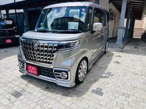 Suzuki Spacia Custom GS 2023 for Sale