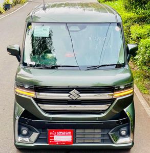 Suzuki Spacia Custom XS Turbo 2023 for Sale