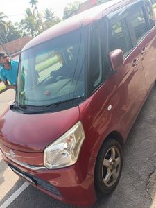 Suzuki Spacia Hybrid 2017 for Sale
