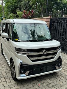 Suzuki Spacia XS CUSTOM 2023 for Sale