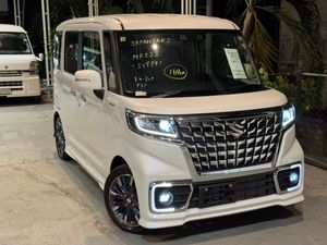 Suzuki Spacia XS Custom Hybrid 2023 for Sale