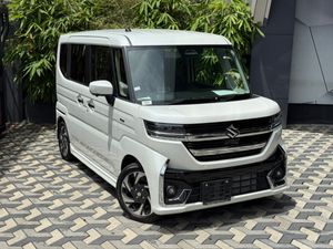 Suzuki Spacia XS CUSTOM PREMIUM 2024 for Sale