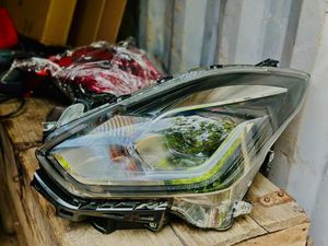 Suzuki swift rs head light for Sale Suzuki swift rs head light for Sale