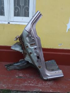 Suzuki Wagon R 44s Front Left Door Post for Sale Suzuki Wagon R 44s Front Left Door Post for Sale