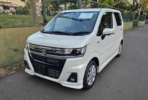 Suzuki Wagon R CUSTOM Z 2025 for Sale