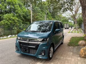 Suzuki Wagon R Custom ZX 2023 for Sale