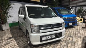 Suzuki Wagon R FX SAFETY PUSH 2017 for Sale