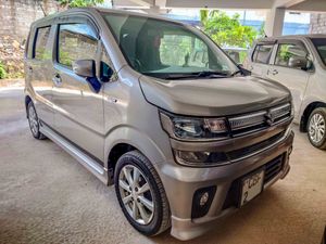 Suzuki Wagon R FZ 2017 for Sale