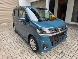 Suzuki Wagon R FZ Custom Z Hybrid 4WAY 2023 for Sale