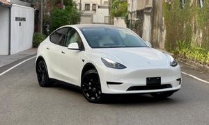 Tesla Model Y B/NEW SUV 2024 for Sale