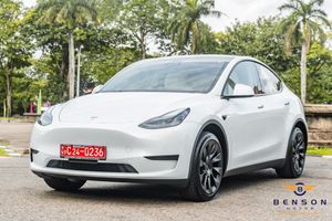 Tesla Model Y LONG RANGE FULL SPEC 2024 for Sale