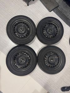 Tires with Rim 185/60/R15 for Sale