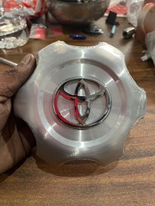 Toyota 120 Prado Alloy Wheels Set Center Cups for Sale