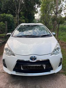 Toyota Aqua 2013 for Sale