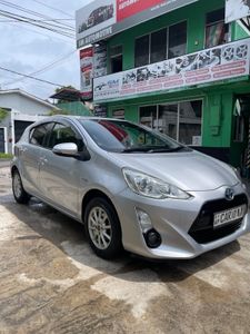 Toyota Aqua 2015 for Sale