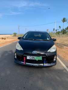Toyota Aqua G Grade 2013 for Sale