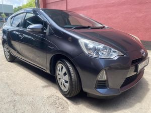 Toyota Aqua G Grade 2013 for Sale