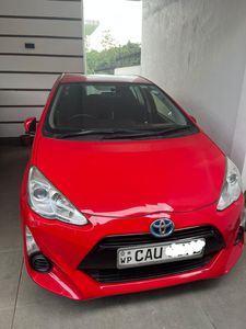 Toyota Aqua G Grade 2015 for Sale