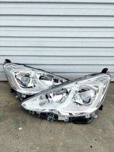 toyota aqua head light for Sale