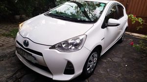 Toyota Aqua S Grade 2013 for Sale