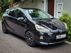 Toyota Aqua S Grade 2013 for Sale
