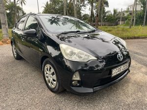 Toyota Aqua S Grade 2013 for Sale