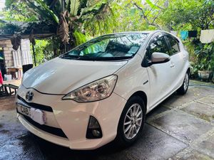 Toyota Aqua S Grade 2013 for Sale