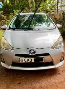 Toyota Aqua S Limited 2013 for Sale