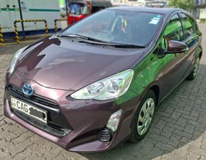 Toyota Aqua Urban 2014 for Sale