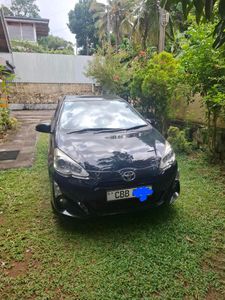 Toyota Aqua urban S Limited 2015 for Sale