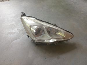 Toyota Aqua X Urban Head Light for Sale