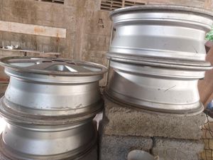 Toyota Avanza Alloy wheels set for Sale Toyota Avanza Alloy wheels set for Sale