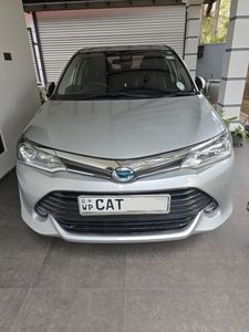 Toyota Axio Hybrid G Grade 2016 for Sale