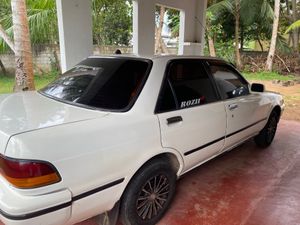 Toyota Carina 1990 for Sale