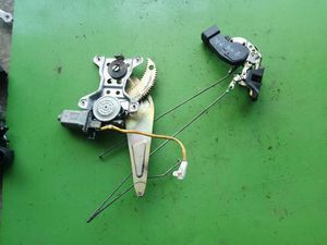 Toyota Carina 212 Rear Right Door Actuator and winder for Sale Toyota Carina 212 Rear Right Door Actuator and winder for Sale