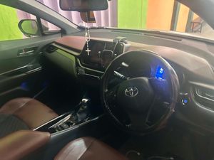 Toyota CHR 2019 for Sale