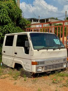 Toyota Crew Cab Cabin (LH80) for Sale Toyota Crew Cab Cabin (LH80) for Sale