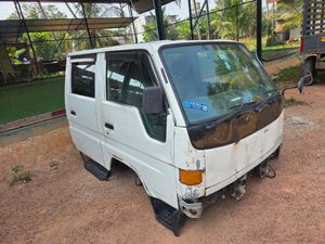 Toyota Crew Cabin for Sale