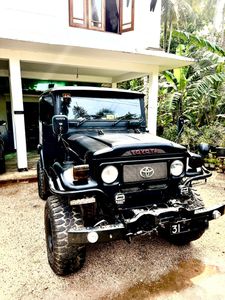 Toyota FJ Cruiser 1982 for Sale