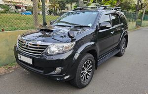 Toyota Fortuner DIESEL 2013 for Sale
