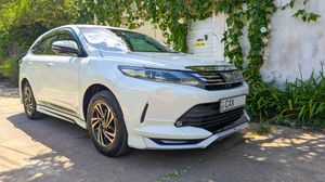 Toyota Harrier 2017 for Sale