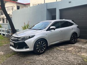 Toyota Harrier GS Sport 2016 for Sale