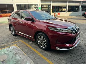 Toyota Harrier Premium Plus 2017 for Sale