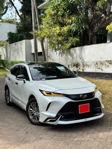 Toyota Harrier Z Leather 2024 for Sale