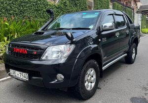 Toyota Hilux 3L Auto 2007 for Sale