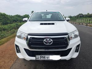 Toyota Hilux Auto 2017 for Sale