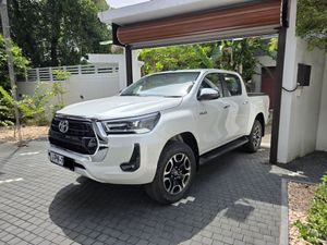 Toyota Hilux Double Cab 2025 for Sale