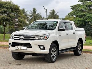 Toyota Hilux Full Option 4 X4 2018 for Sale